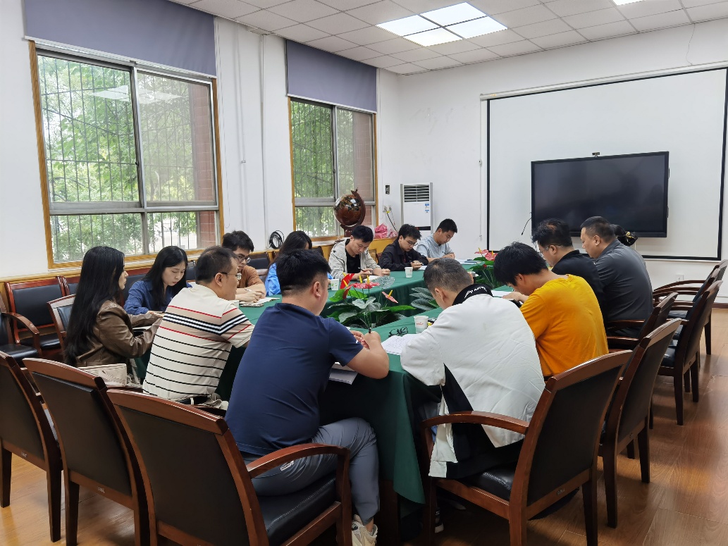 公司召开深入贯彻中央八项规定精神学习教育总结会